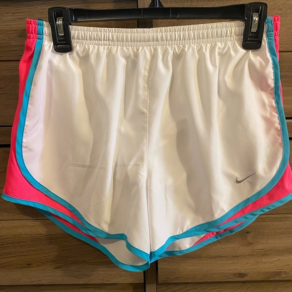 Women’s Nike Dri-Fit Shorts - Picture 1 of 4